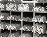 steel-angle-stock-in-racks